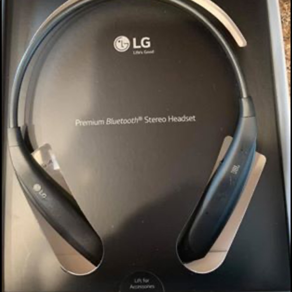 Brand new LG headset